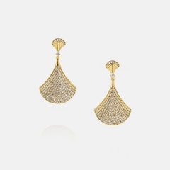 fashion fan-shaped diamond-studded copper zircon earrings