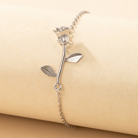 vente en gros bijoux simple argent fleur rose bracelet de cheville nihaojewelry NHGY374369's discount tags