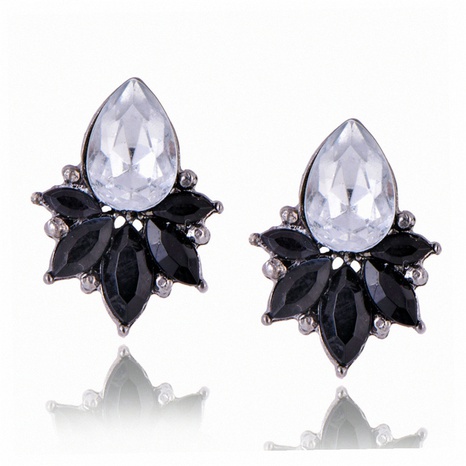 Nihaojewelry fashion diamond flower-shaped earrings jewelry wholesale's discount tags