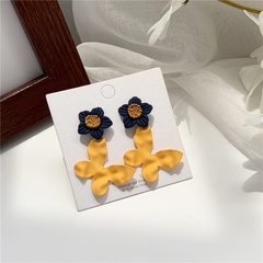 Nihaojewelry jewelry wholesale retro butterfly flower contrast color earrings
