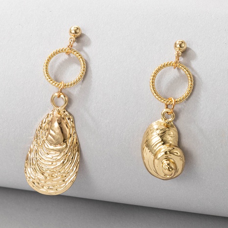 Nihaojewelry jewelry wholesale new golden asymmetric geometric earrings's discount tags