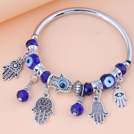 Nihaojewelry jewelry wholesale retro devil's eye palm pendant bracelet's discount tags