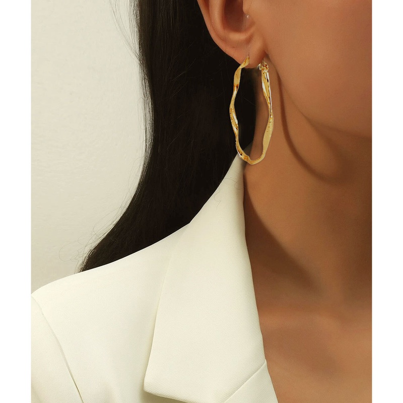 retro alloy geometric irregular earrings