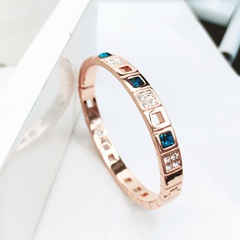 fashion simple hollow square crystal bracelet