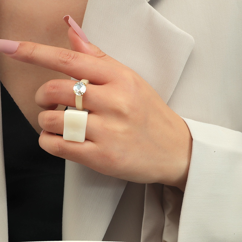 Korean geometric 2piece acrylic ring wholesale