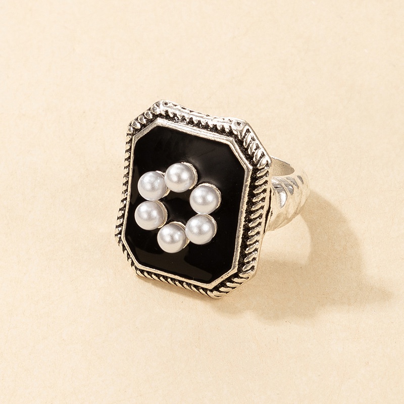 retro elegant court style black pearl flower ring