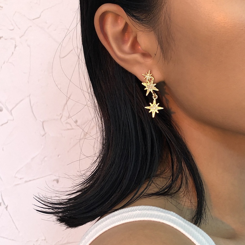 fashion simple asymmetric star earrings
