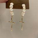 retro Cshaped cross freshwater pearl earringspicture11