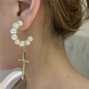 retro Cshaped cross freshwater pearl earringspicture12