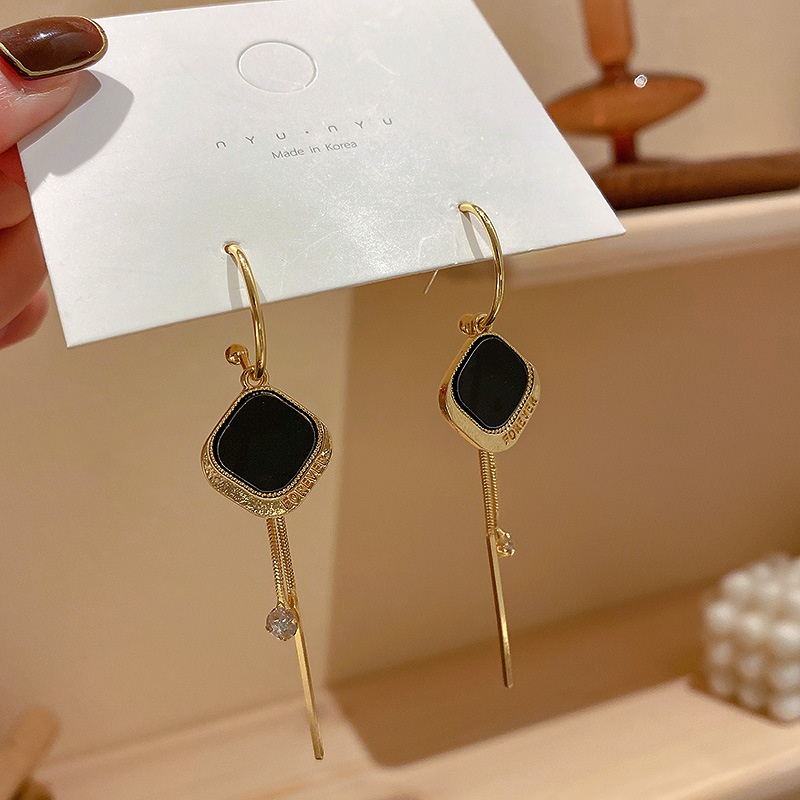 Korean style fashion diamondshape letter long earrings