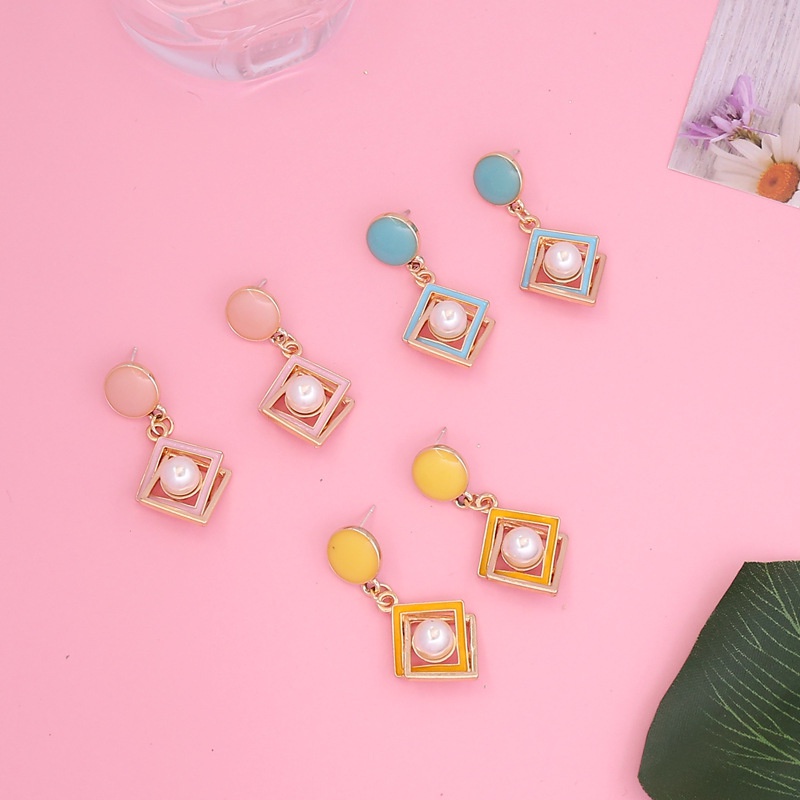 fashion geometric square pearl earrings