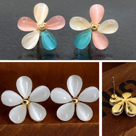 Nihaojewelry style coréen jolies boucles d'oreilles fleur d'opale bijoux en gros's discount tags
