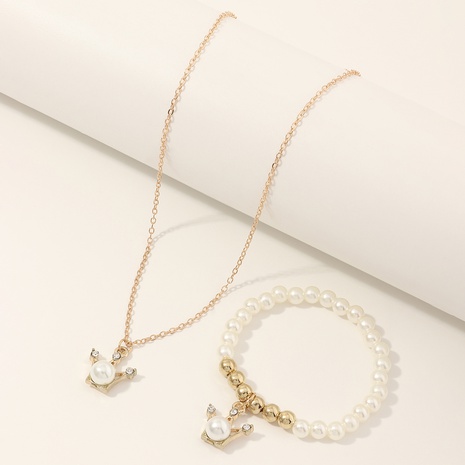 Nihaojewelry Wholesale Jewelry Inlaid Pearl Crown Pendant Bracelet Necklace Set's discount tags