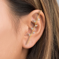 wholesale jewelry copper inlaid zircon surround auricle-style slash earrings Nihaojewelry