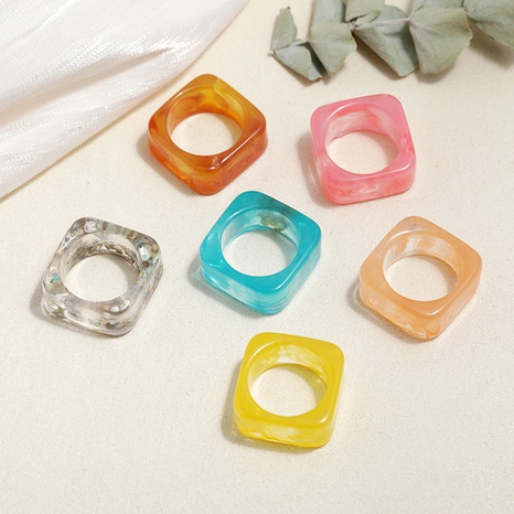 Al por mayor joyería de color caramelo anillo de resina cuadrada Nihaojewelry's discount tags