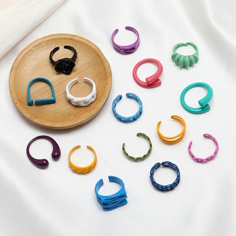 wholesale joyería pintura en aerosol macaron color caramelo anillo irregular Nihaojewelry's discount tags