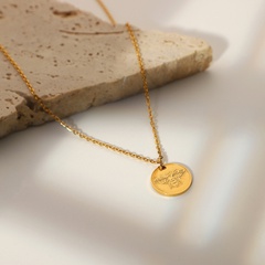 Nihaojewelry wholesale jewelry retro bee round pendant golden stainless steel necklace