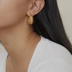 Wholesale Jewelry C-shaped Twisted Flower Croissant Stainless Steel Earrings Nihaojewelry