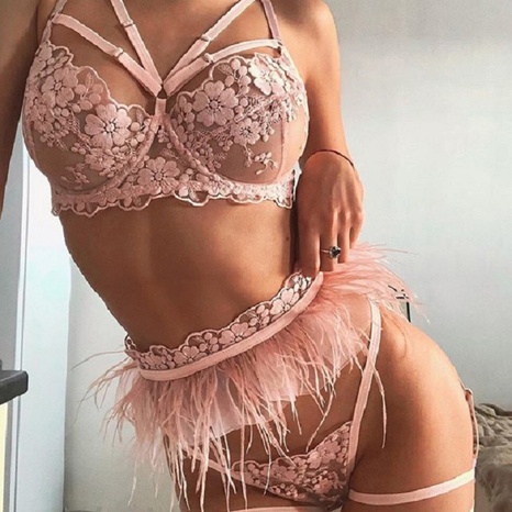 Nihaojewelry wholesale new lace feather embroidery underwear three-piece female's discount tags