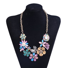 Vente en gros bijoux collier de fleurs en cristal de couleur rétro nihaojewelry