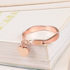 wholesale Korean fashion titanium steel plated rose gold peach heart ring Nihaojewelry