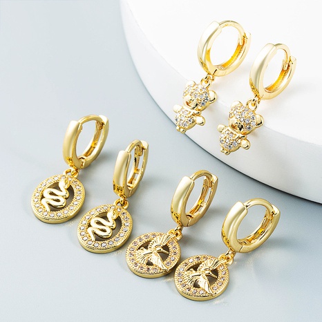 wholesale Boucles d'oreilles en cuivre pendentif en forme de serpent aigle ours creux coréen Nihaojewelry's discount tags