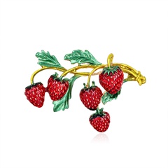 wholesale retro creative strawberry fruit dripping brooch Nihaojewelry