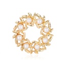 vente en gros feuilles de mode couronne en alliage de perles broche dore Nihaojewelrypicture18