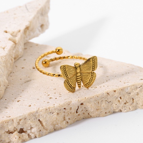 Anillo de mariposa ajustable con apertura de acero inoxidable chapado en oro de 18 quilates al por mayor Nihaojewelry's discount tags