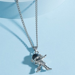 wholesale astronaut titanium steel necklace Nihaojewelry