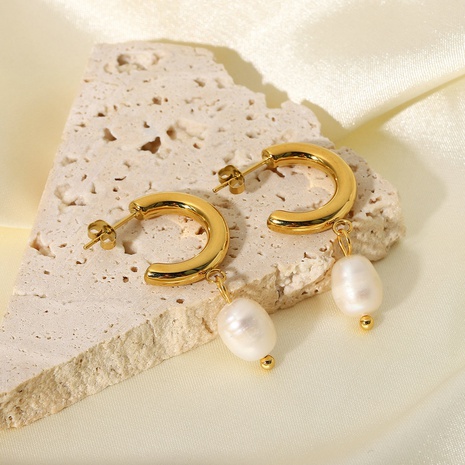vente en gros bijoux pendentif perle boucles d'oreilles en acier inoxydable en forme de C nihaojewelry's discount tags