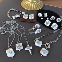 wholesale jewelry baroque style shell pendant necklace earrings nihaojewelry