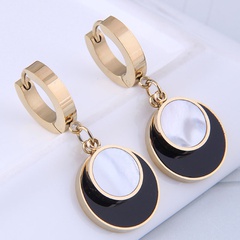 wholesale jewelry black and white round pendant titanium steel earrings Nihaojewelry