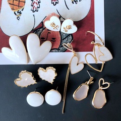 Nihaojewelry jewelry wholesale heart drip glaze enamel shell stud earrings