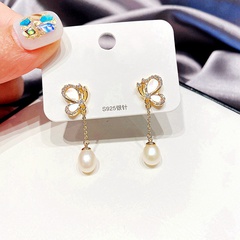 nihaojewelry Pendientes de cobre con borla de perlas de mariposa de estilo coreano joyería al por mayor