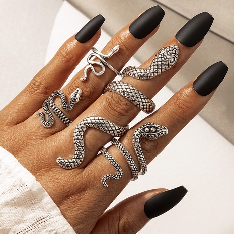 wholesale jewelry retro snake-shaped 4-piece ring Nihaojewelry's discount tags