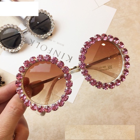 vente en gros accessoires fleurs rétro lunettes de soleil à monture ronde Nihaojewelry's discount tags