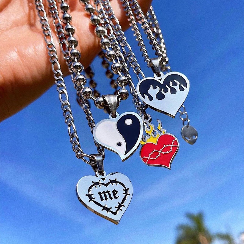 Wholesale New Creative Crown Tai Chi Letter Heart Necklace Nihaojewelry