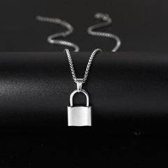 simple retro geometric lock stainless steel necklace wholesale nihaojewelry