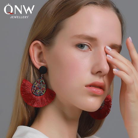 wholesale Bohemian fan-shaped tassel earrings Nihaojewelry's discount tags