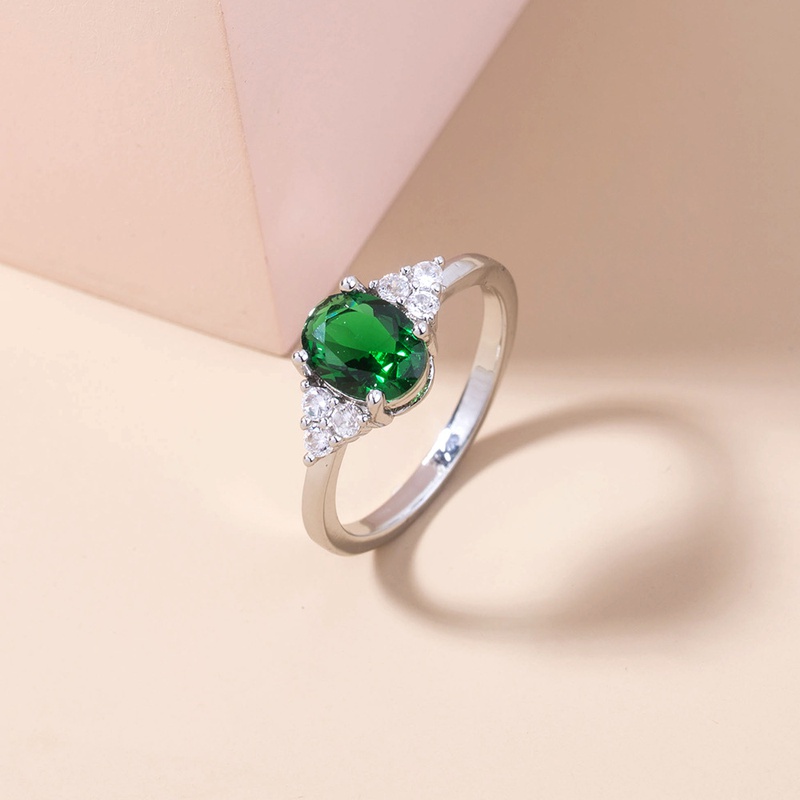 fashion oval emerald green gemstone copper ring wholesale Nihaojewelry  NHDB402677