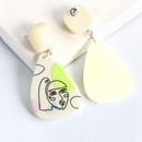 55516 Korean Retro Geometric DropShaped AcrylicBased Resin Cellulose Acetate Sheet Stud Earrings Girl Earrings Facepicture12