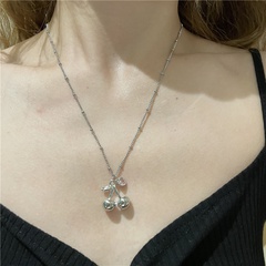 Korean Dongdaemun New Simple Niche Thin Chain Pendant Necklace Temperament Ins Style Bear Cherry Necklace Necklace