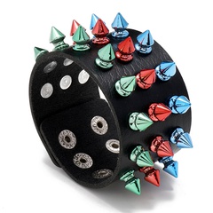 Großhandel Schmuck Punk-Stil drei Reihen von Farbe Nieten breites Armband nihaojewelry