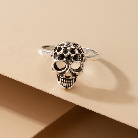 retro three-dimensional skull alloy ring wholesale Nihaojewelry's discount tags