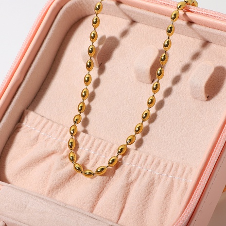 Collier en acier inoxydable de chaîne de haricot ovale creux rétro en gros Nihaojewelry's discount tags