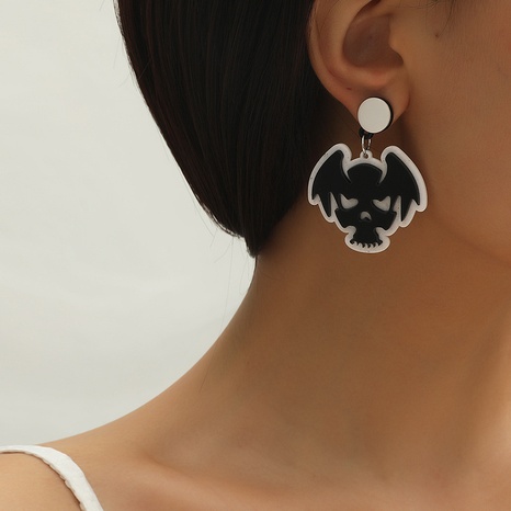wholesale jewelry Halloween bat skull pendant earrings nihaojewelry's discount tags