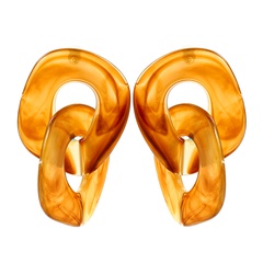 kontrastfarbene geometrische Ohrringe mit Anhänger