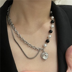 Nischen kalte Wind halskette Retro Perle Titan Stahl Doppels chicht Kette Perlen Nähte Flash Diamant Liebe Anhänger Halskette