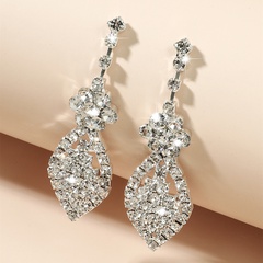 Boucles d'oreilles en alliage en forme de goutte d'eau en diamant de mode en gros Nihaojewelry